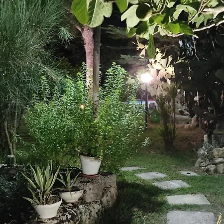 Villa Messapica, Casa Veranda