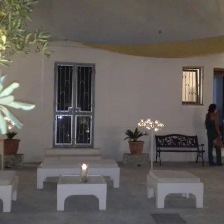 Villa Messapica, Casa Veranda